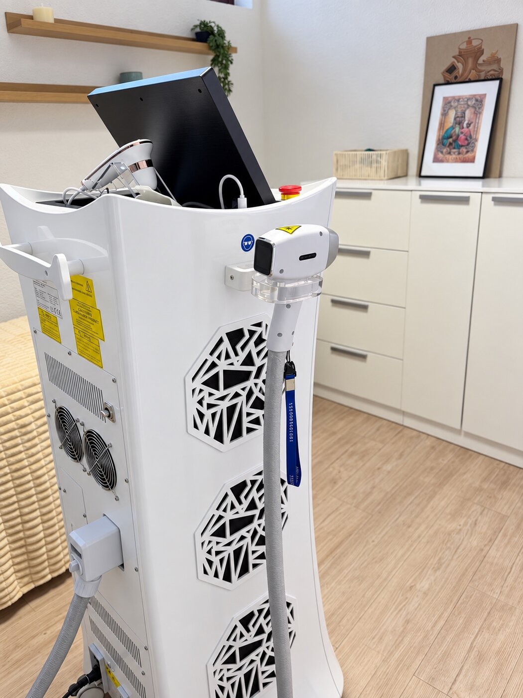 Vue latérale du MedSkin Precision dans l'institut